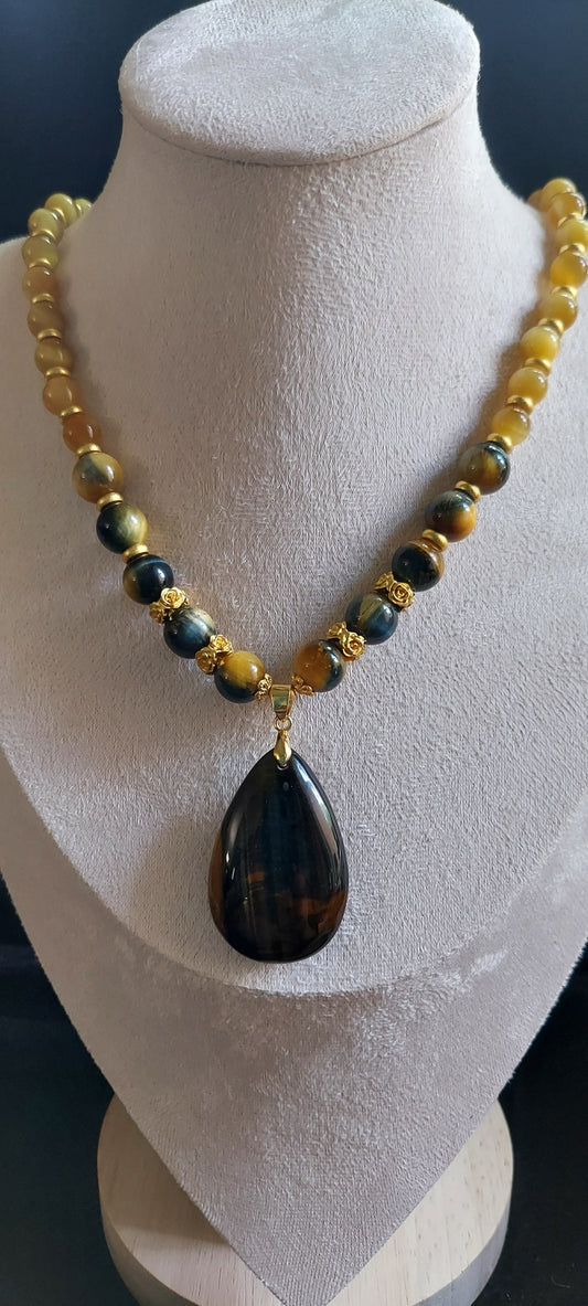 Golden Tigers Eye, Dream Tigers Eye Pendant Necklace, Gift for Her, Gift for Women, Beaded Necklace, Genuine Crystal Gemstones